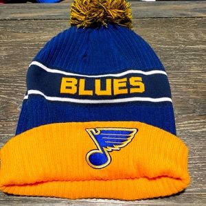 Authentic pro fanatics beanie new without tags